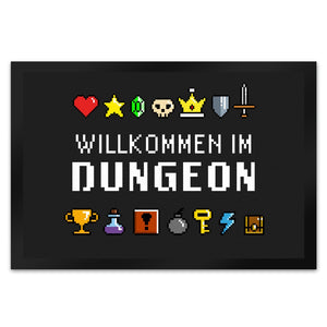 Willkommen im Dungeon Fußmatte für Gamer mit bunten Pixel-Items