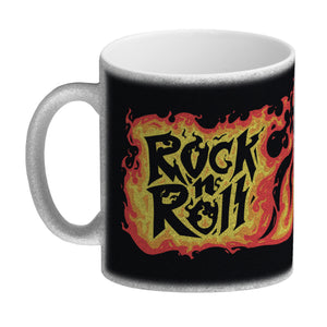 Rock n' Roll Kaffeebecher mit Flammen und Totenkopf