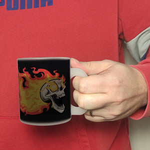 Rock n' Roll Kaffeebecher mit Flammen und Totenkopf