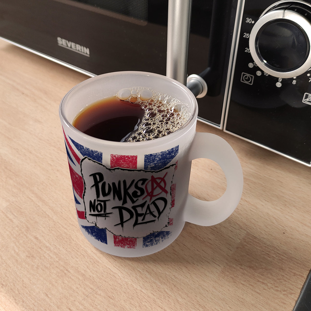 Punks not Dead Union Jack Kaffeebecher