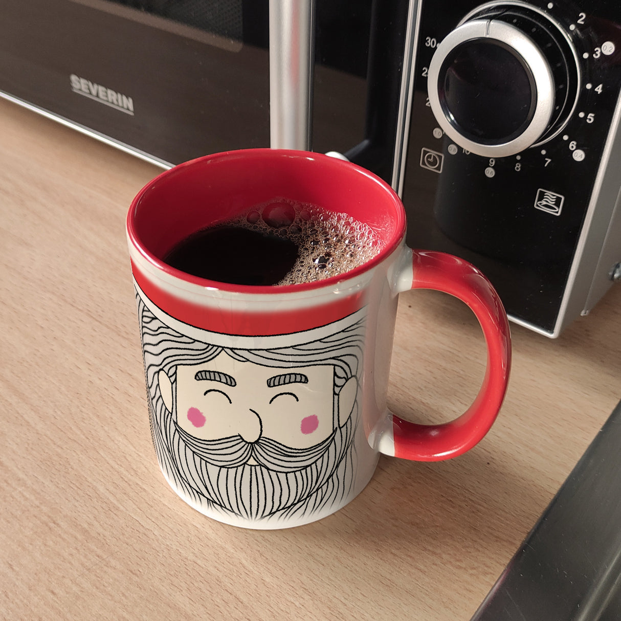 Santa Claus Kaffeebecher mit tollem weihnachtlichem Motiv