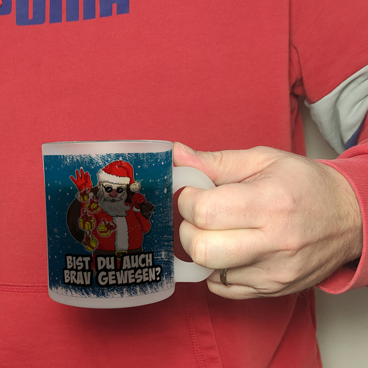 Bist du auch brav gewesen? Kaffeebecher mit coolem Weihnachtsmann