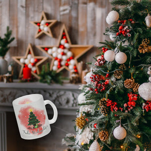 Frohe Weihnachten Kaffeebecher mit andächtigem Weihnachtsbaum