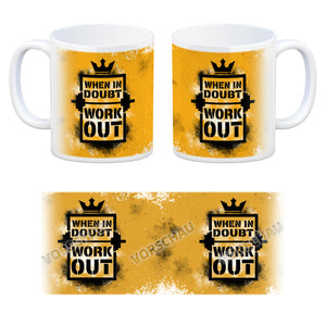 When in doubt Work out Kaffeebecher mit motivierendem Spruch in {Gelb}