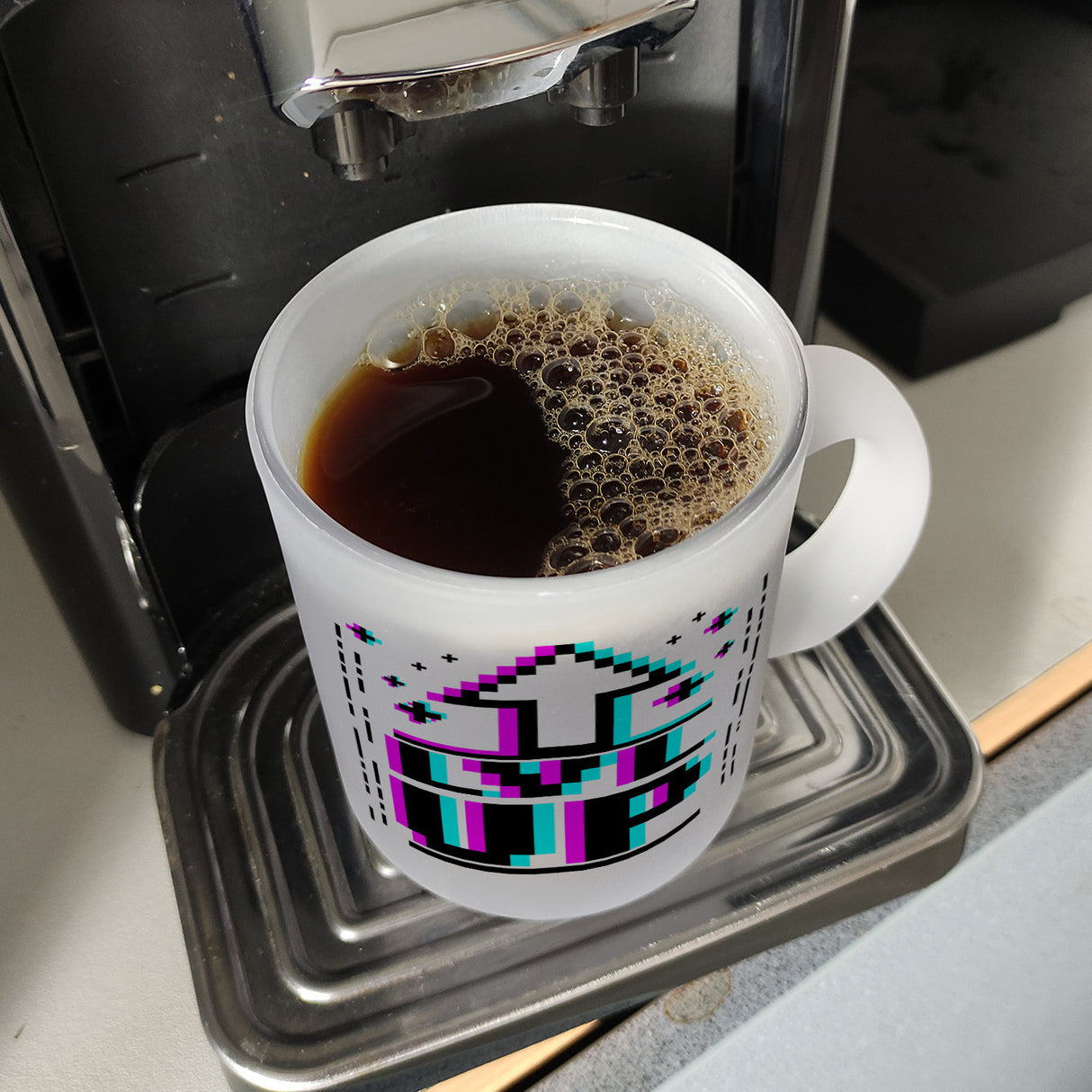 LVL UP Kaffeetasse mit witzigem Videospielmotiv