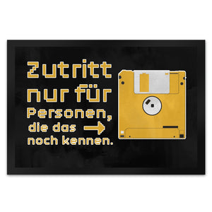 Zutritt nur für Personen, die das noch kennen Fußmatte mit Diskette