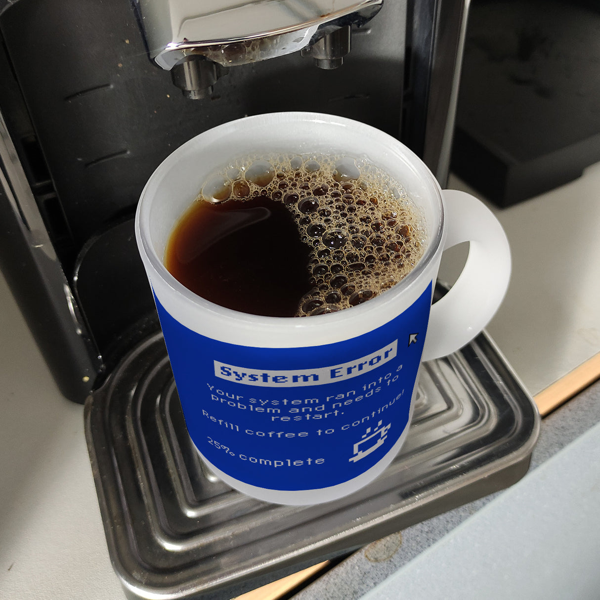 Bluescreen Kaffeebecher mit Fehlermeldung für Nerds