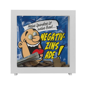 Spardose zum Thema Negativzins mit Comic-Motiv