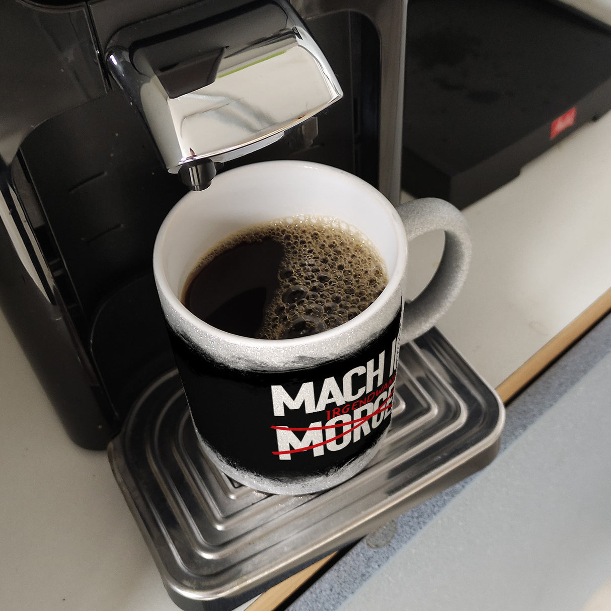 Mach ich irgendwann Kaffeebecher mit lustigem Spruch