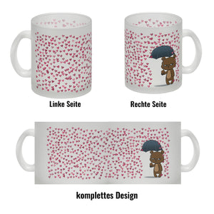 Grummeliges Bärchen im Herz-Regen Kaffeebecher