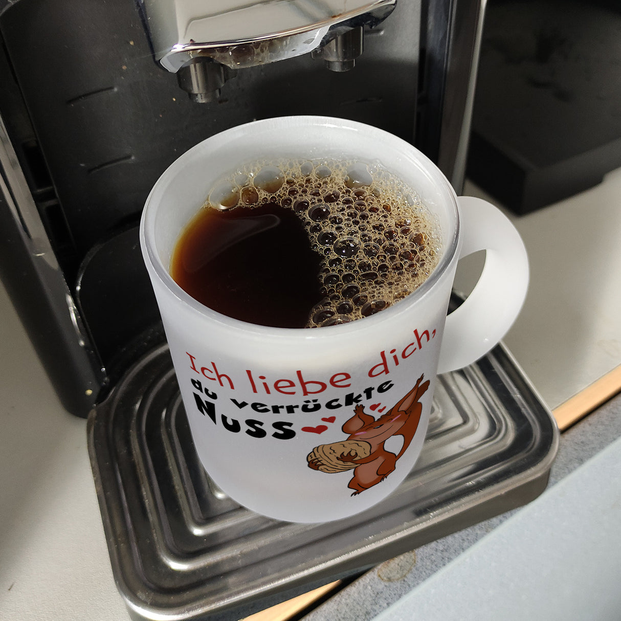 Ich liebe dich verrückte Nuss Kaffeebecher mit süßem Eichhörnchen