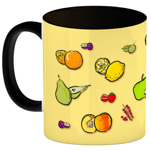 Kaffeebecher in lila zum Thema Obst mit verschiedenen Früchten