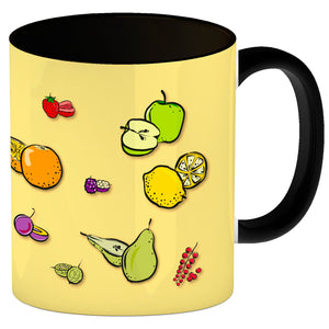 Kaffeebecher in lila zum Thema Obst mit verschiedenen Früchten