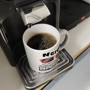 Nerd? - ich bevorzuge den Ausdruck intelligenter Badass Kaffeebecher