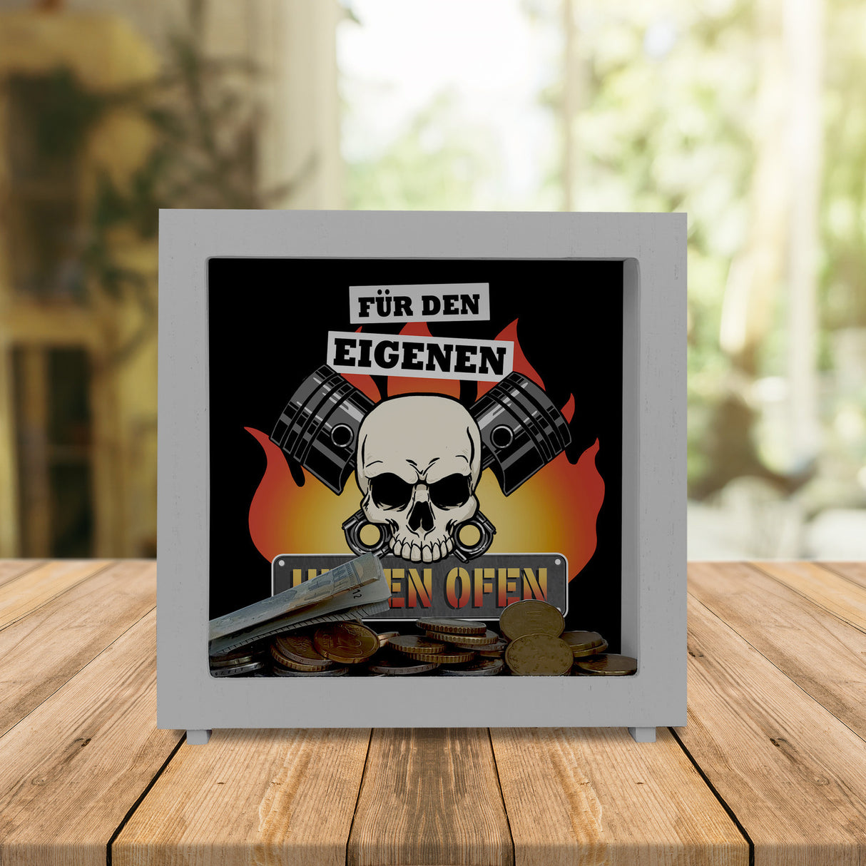 Für den eigenen heißen Ofen Spardose mit Totenkopf und Kolben