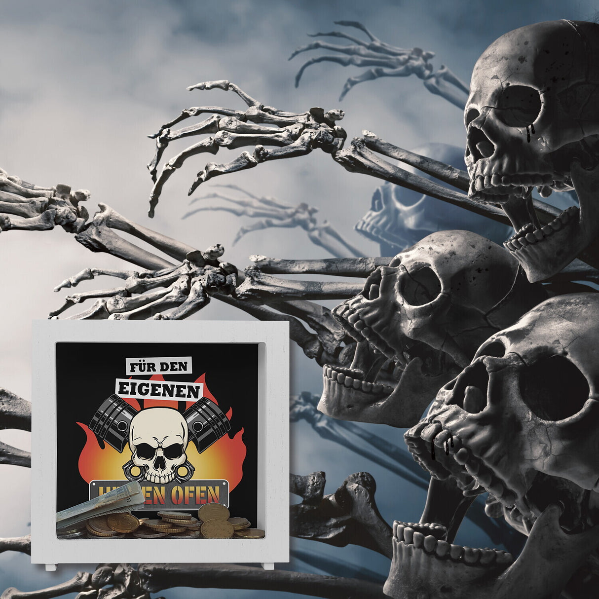 Für den eigenen heißen Ofen Spardose mit Totenkopf und Kolben