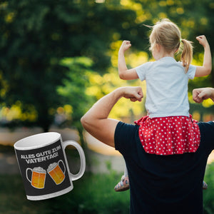 Alles gute zum Vatertag Kaffeebecher mit prostenden Bierkrügen