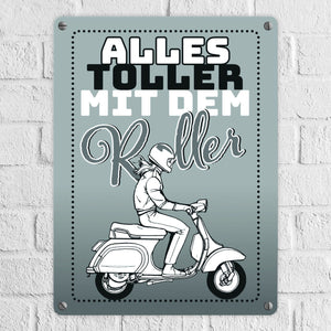 Alles toller mit dem Roller Metallschild in orange mit Rollerfahrerin