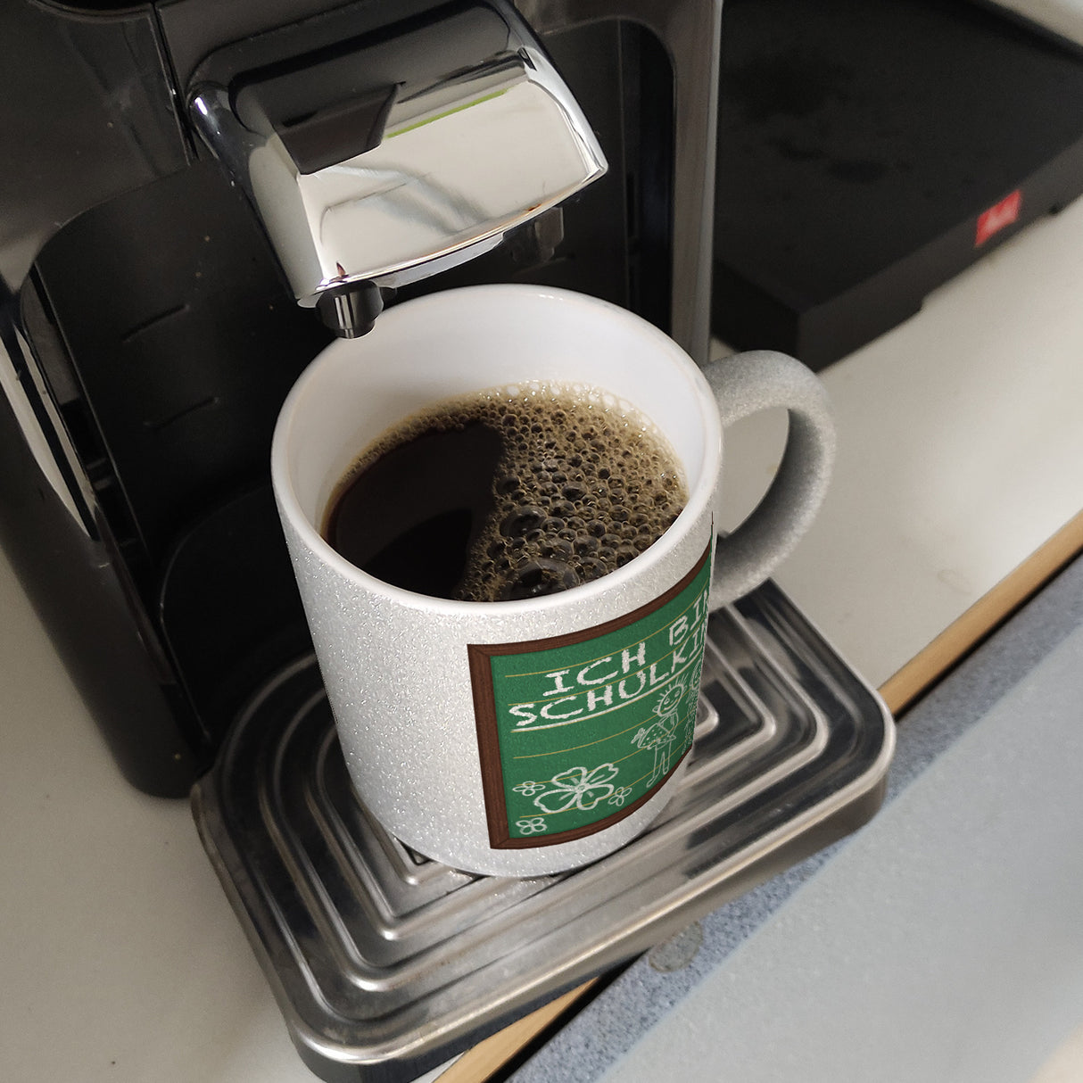 Ich bin Schulkind Kaffeebecher für die Einschulung im Tafellook