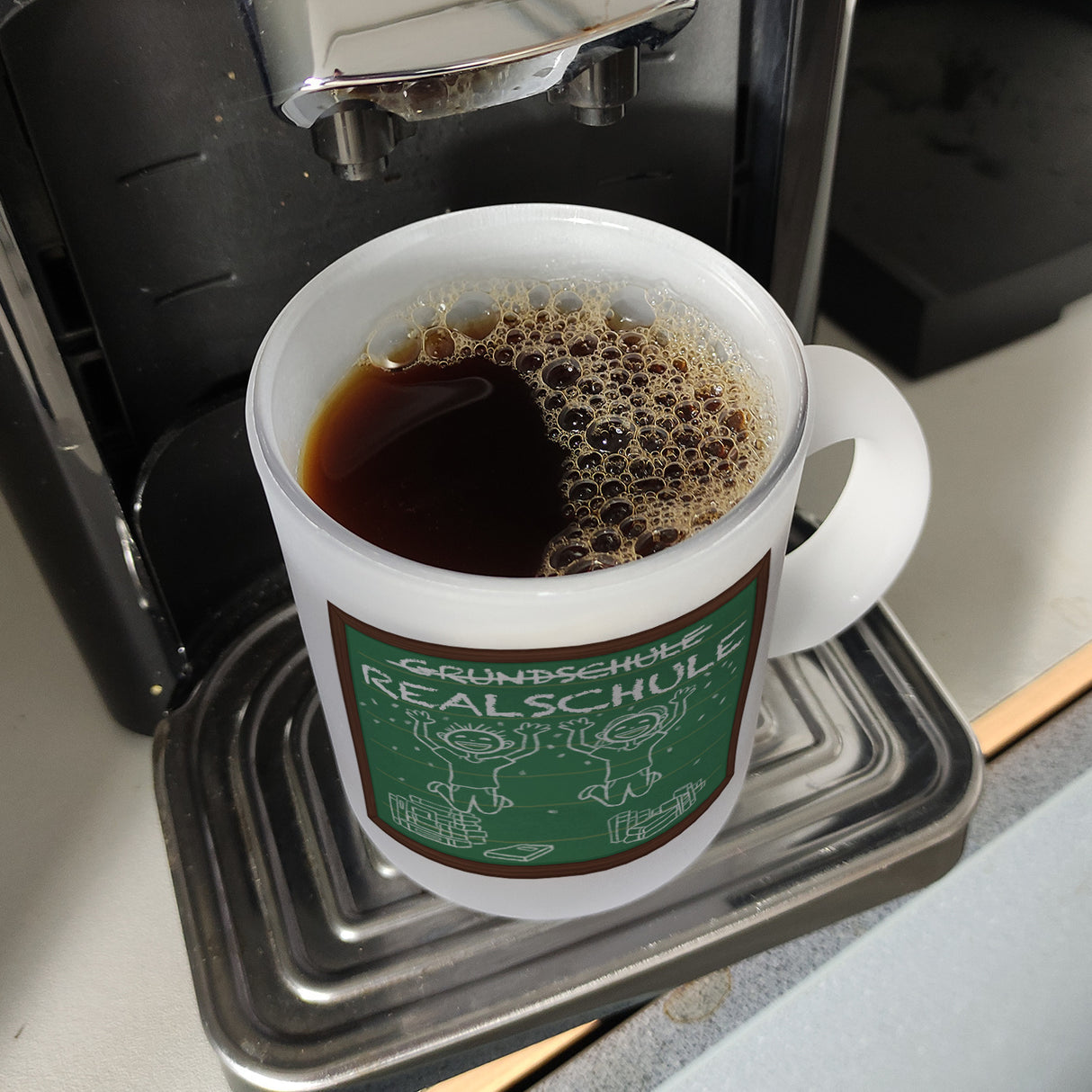 Realschule Kaffeebecher für die weiterführende Schule im Tafellook