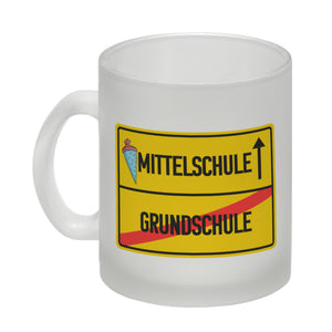 Mittelschule Ortsschild Kaffeebecher zur Einschulung