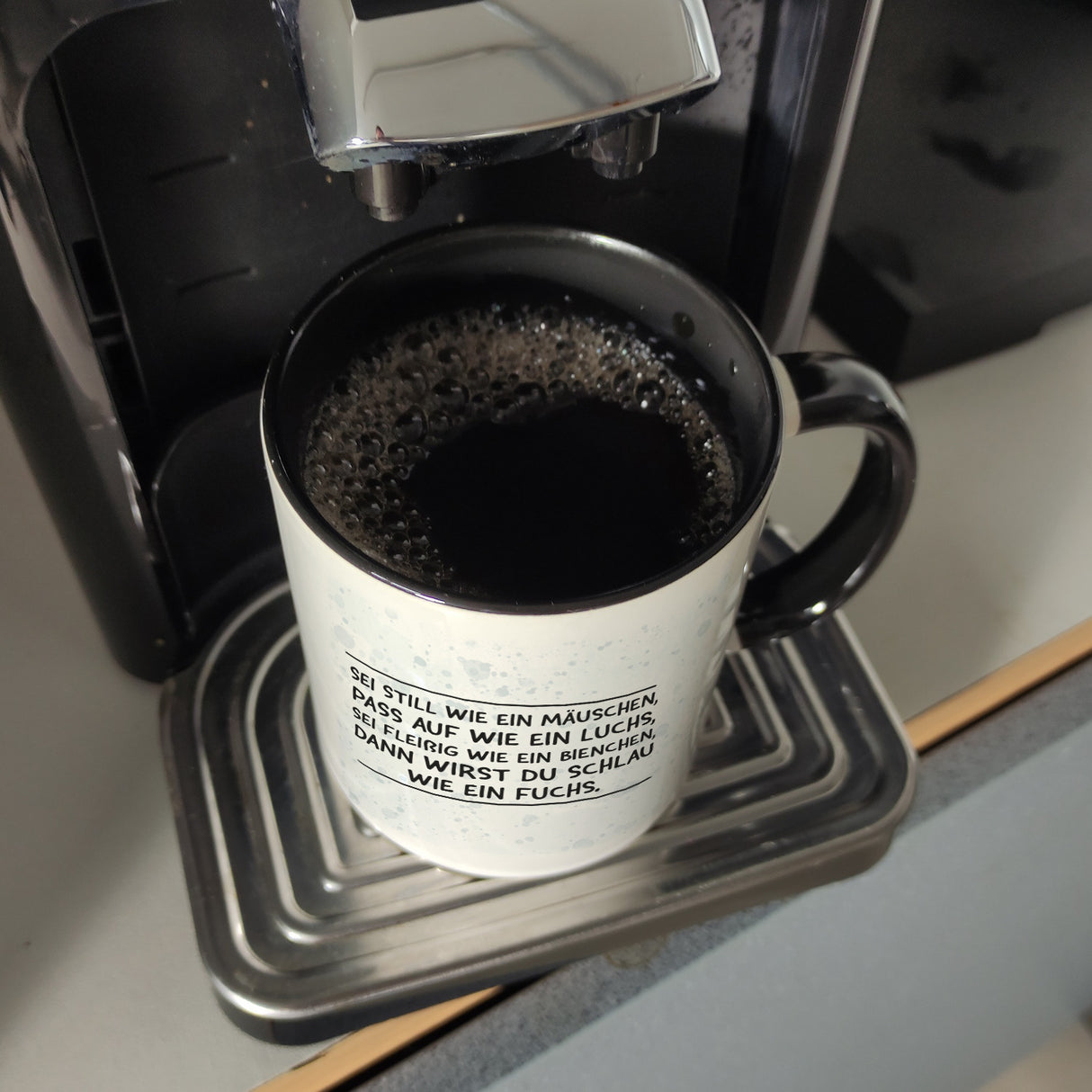 Schlauer Fuchs Kaffeebecher zur Einschulung mit Tiermotiv und Spruch