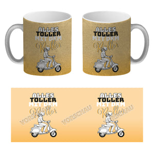 Alles toller mit dem Roller Kaffeebecher in {rosa} mit Rollerfahrerin