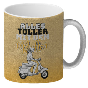 Alles toller mit dem Roller Kaffeebecher in {rosa} mit Rollerfahrerin