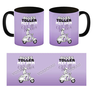Alles toller mit dem Roller Kaffeebecher in {rosa} mit Rollerfahrerin