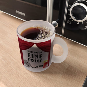 Nur noch eine Folge Kaffeebecher für Serienjunkies