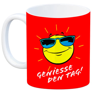 Geniesse den Tag! Kaffeebecher mit strahlender Sonne