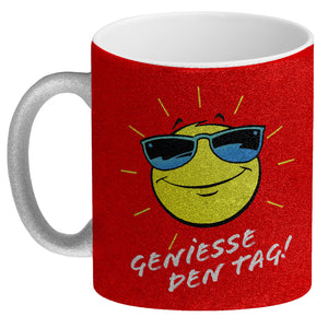 Geniesse den Tag! Kaffeebecher mit strahlender Sonne