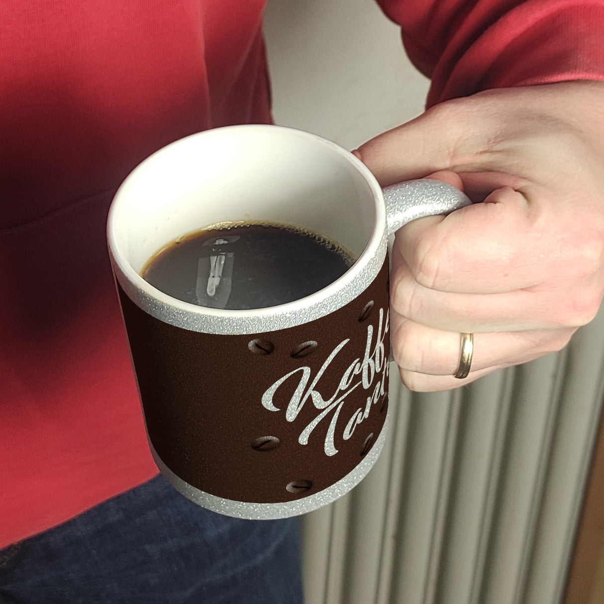 Kaffeetante Kaffeebecher zum Thema Koffeinjunkie