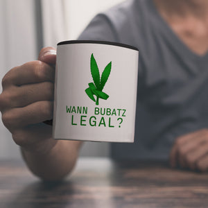 Wann Bubatz legal Kaffeebecher mit Graspflanze