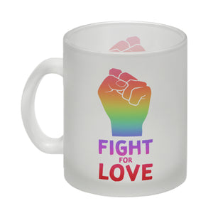 Fight for Love Kaffeebecher mit Faust in Regenbogenfarben