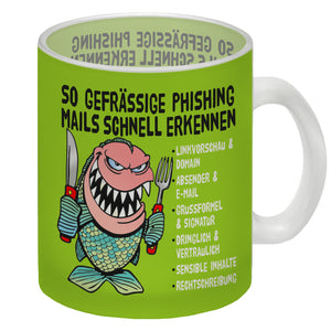 Kaffeebecher zum Thema Phishing Mails erkennen mit Fisch Motiv