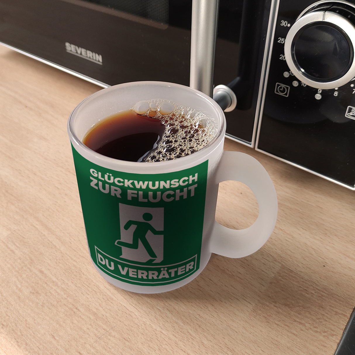 Glückwunsch zur Flucht du Verräter Kaffeebecher