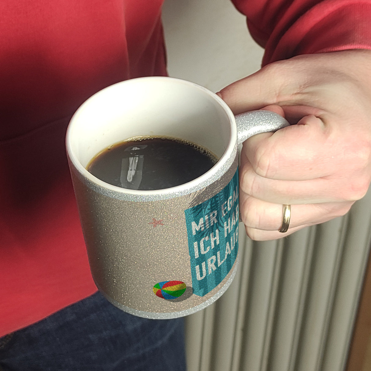 Mir egal ich hab Urlaub Kaffeebecher mit Strandmotiv