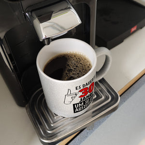 Kaffeebecher für den 30. Geburtstag mit Motiv: Gut aussehen