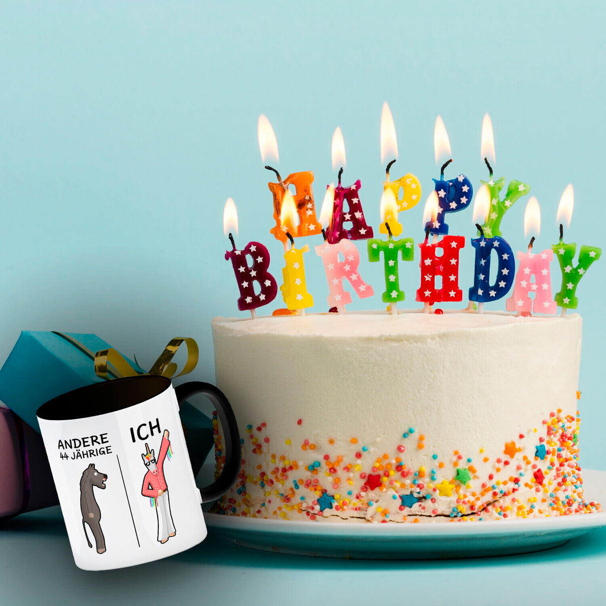 Witziger Kaffeebecher für den 44. Geburtstag mit Motiv: Andere und ich