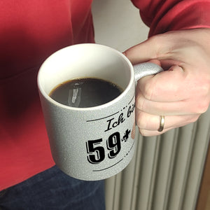 Witziger Kaffeebecher für den 60. Geburtstag mit Motiv: Mittelfinger
