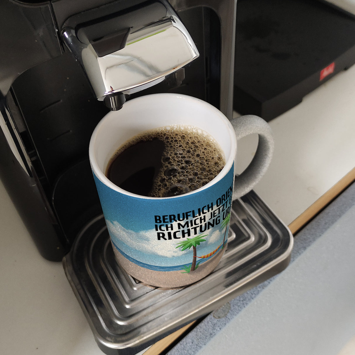 Beruflich orientiere ich mich jetzt eher so Richtung Urlaub Kaffeebecher