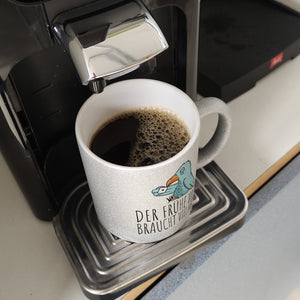 Der frühe Vogel braucht viel Kaffee Kaffeebecher