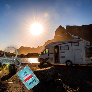 Love Camping Schlüsselanhänger mit Campingbus