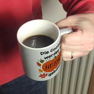 Die Coolsten werden im Herbst geboren Kaffeebecher mit Kürbis Motiv