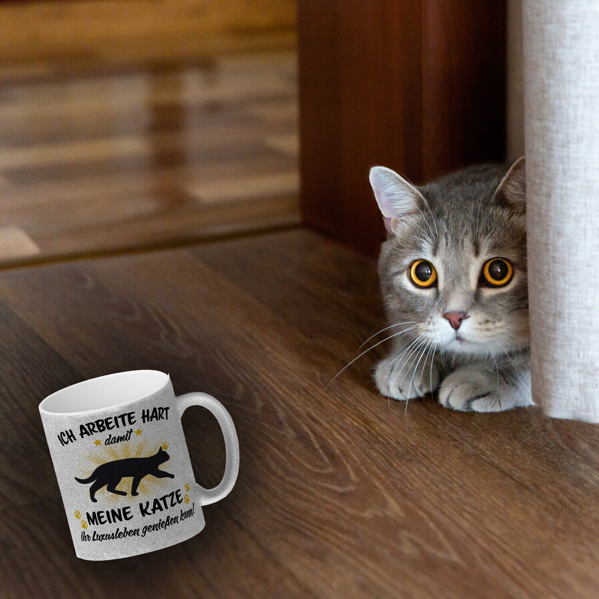 Ich arbeite hart für das Luxusleben meiner Katze Haustier Kaffeebecher
