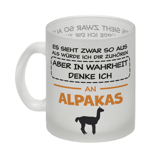 In Wahrheit denke ich an Alpakas Kaffeebecher