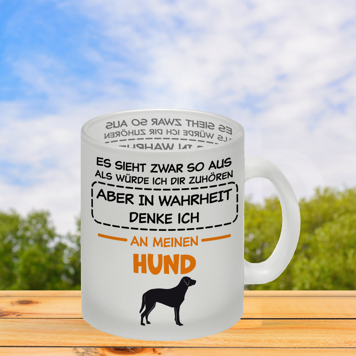 In Wahrheit denke ich an Alpakas Kaffeebecher