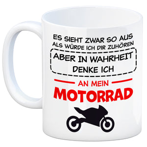 In Wahrheit denke ich an Alpakas Kaffeebecher
