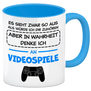 In Wahrheit denke ich an Alpakas Kaffeebecher